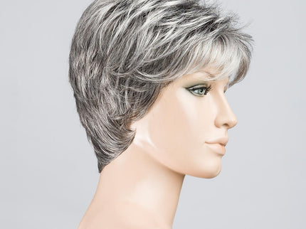 Peluca Coco de Ellen Wille, color Salt Pepper Mix, vista lateral en maniquí