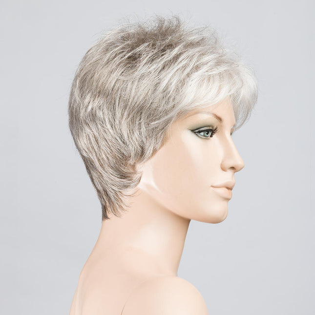 Peluca Coco de Ellen Wille, color Snow Mix, vista lateral en maniquí