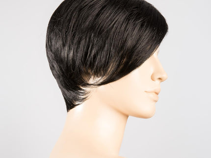 Peluca Disc Mono Part de Ellen Wille, color Black, vista lateral en maniquí