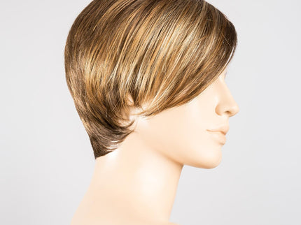 Peluca Disc Mono Part de Ellen Wille, color Tobacco Mix, vista lateral en maniquí