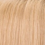Muestra de color Natural Golden Blonde 24B22RN de Jon Renau