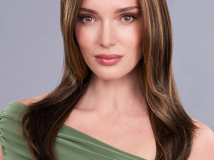 Courtney de Jon Renau: modelo en color FS6/30/27