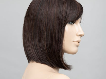 Peluca Miss Comfort de Ellen Wille en Darkchocolate Mix, vista lateral en maniquí