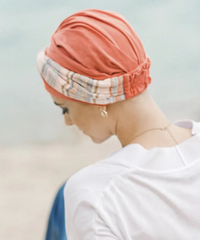 Pañuelo Oncológico ELEGANCE MEDITERRANEO CORAL | Carebell