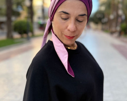 Pañuelo oncológico Martina Borgoña Carla Bedia — fotografía 2