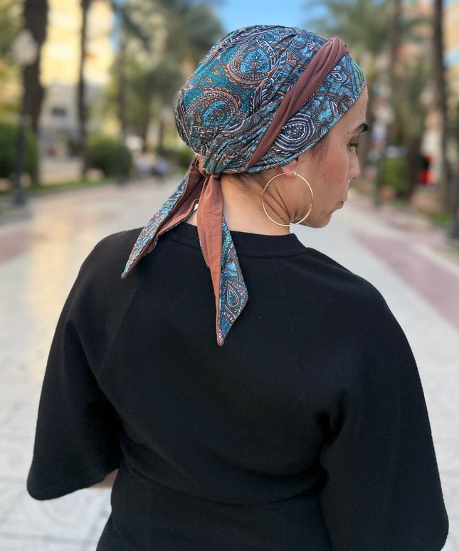 Pañuelo oncológico Zoe Bambú Cachemira Turquesa Carla Bedia — fotografía 7