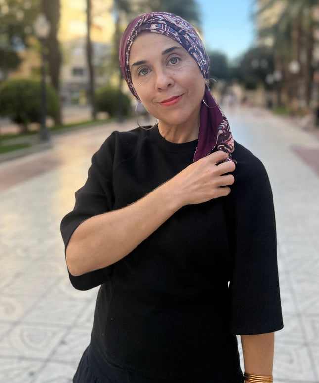 Pañuelo oncológico Zoe Bambú Étnico Burdeos Carla Bedia — fotografía 2