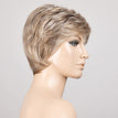Sandyblonde Rooted